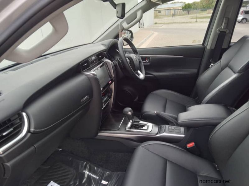 2023 Toyota 2.8 GD6 TOYOTA FORTUNER RB AT pictures