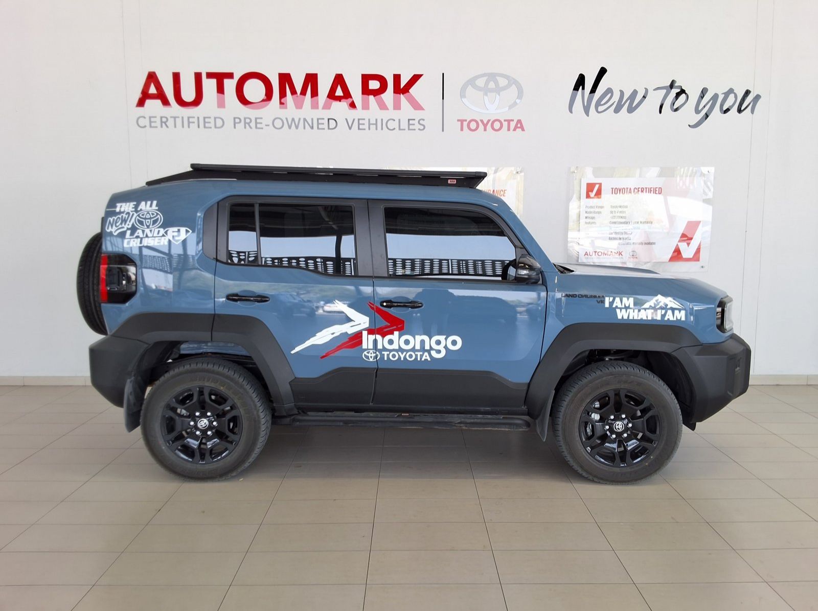 2026 Toyota Land Cruiser FJ Land Cruiser FJ 4X4 6AT VX pictures