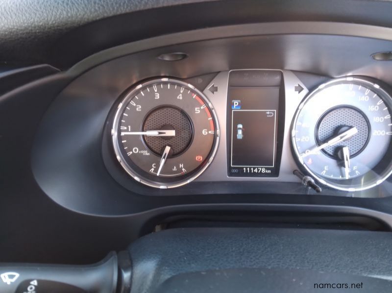 2021 Toyota 2.4 GD6 HILUX D/CAB 4X4 AT pictures