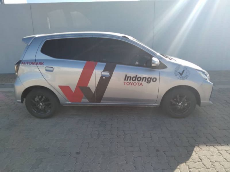 2022 Toyota 1.0 TOYOTA AGYA AT pictures