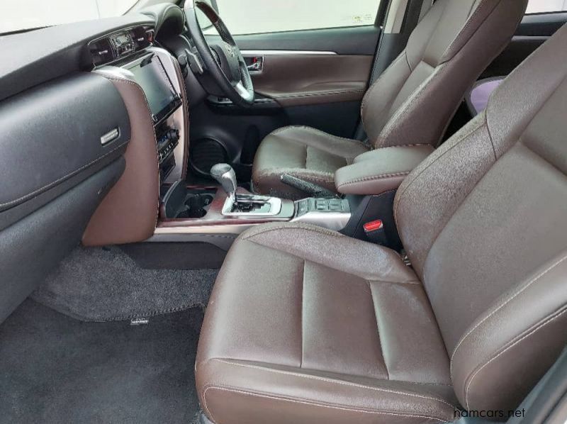 2020 Toyota Fortuner 2.8 GD6 Epic Black 4x2 AT pictures