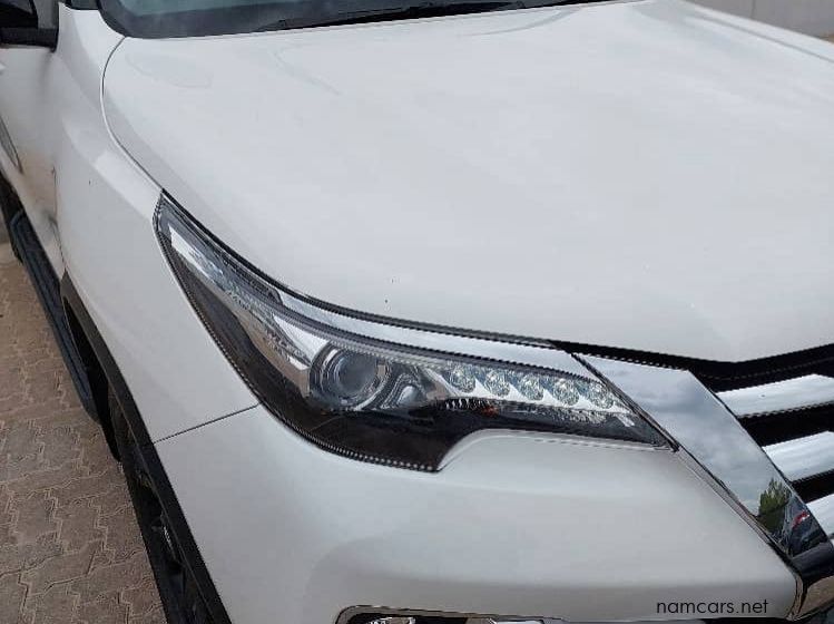 2020 Toyota Fortuner 2.8 GD6 Epic Black 4x2 AT pictures