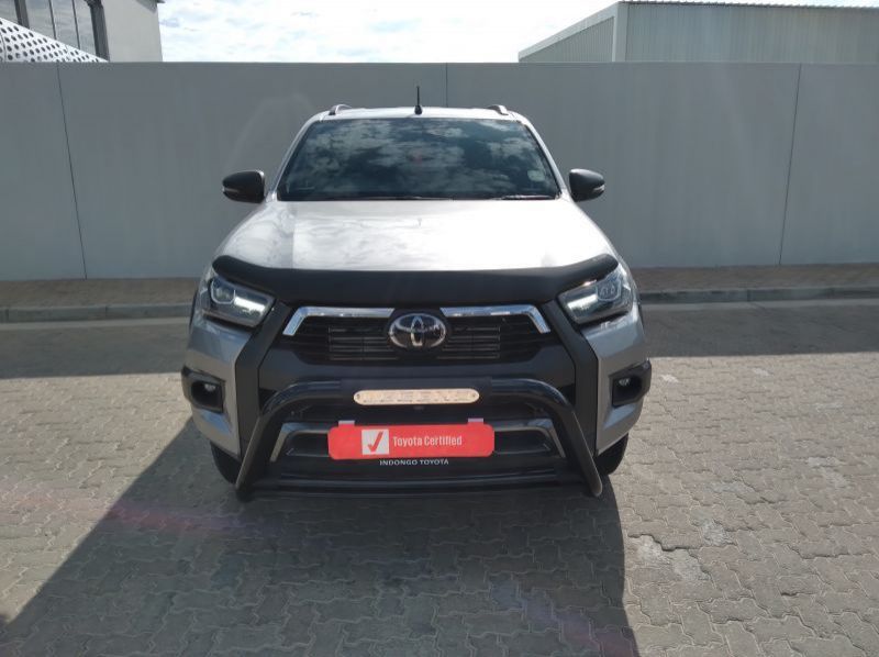2023 Toyota HILUX 2.8 D/CAB 4X4 LGD MT pictures