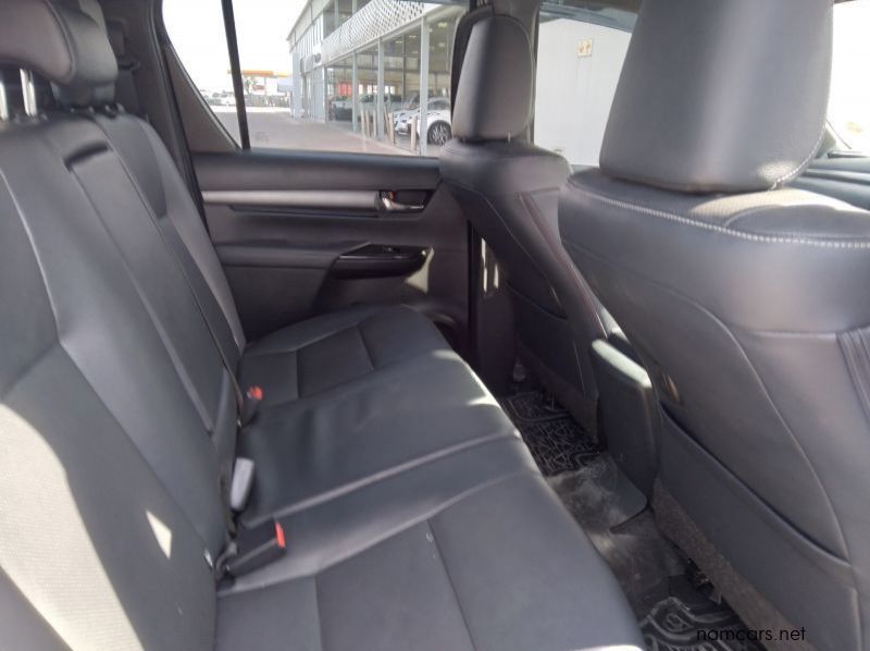 2023 Toyota HILUX 2.8 D/CAB 4X4 LGD MT pictures