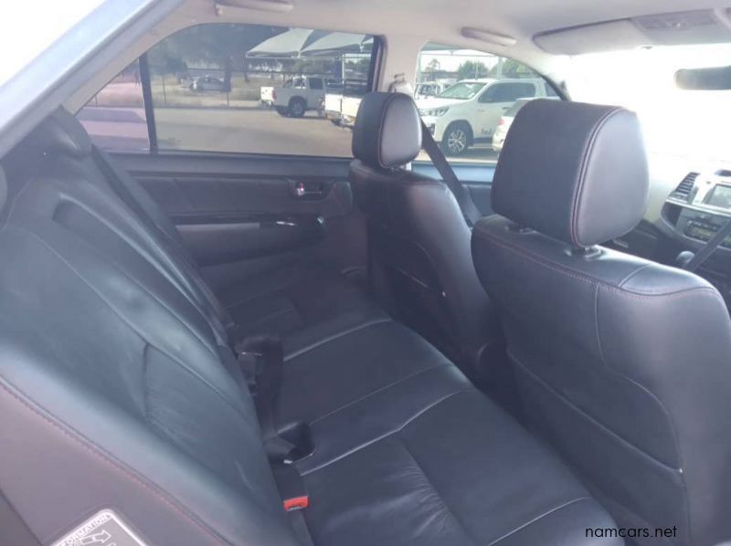 2015 Toyota 3.0 D4D TOYOTA FORTUNER RB MT 4X2 pictures
