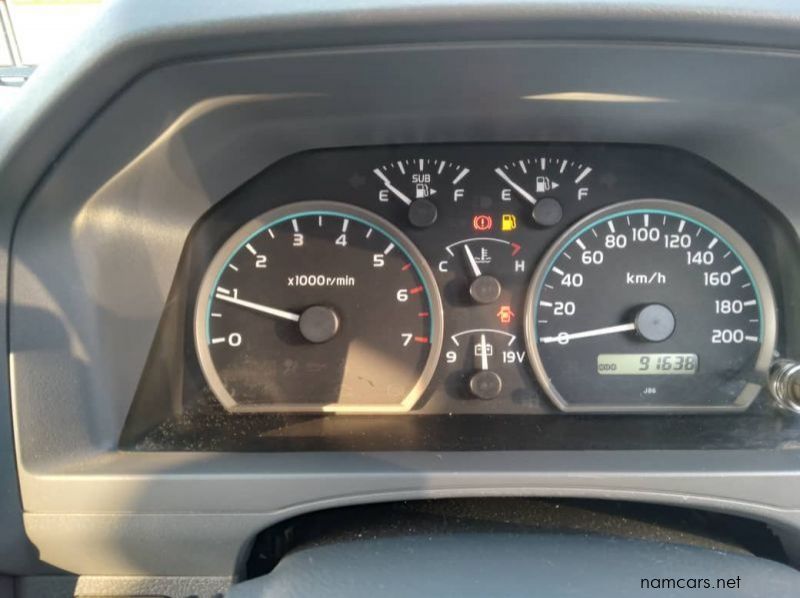2014 Toyota 4.0 V6 TOYOTA LAND CRUISER S/CAB pictures