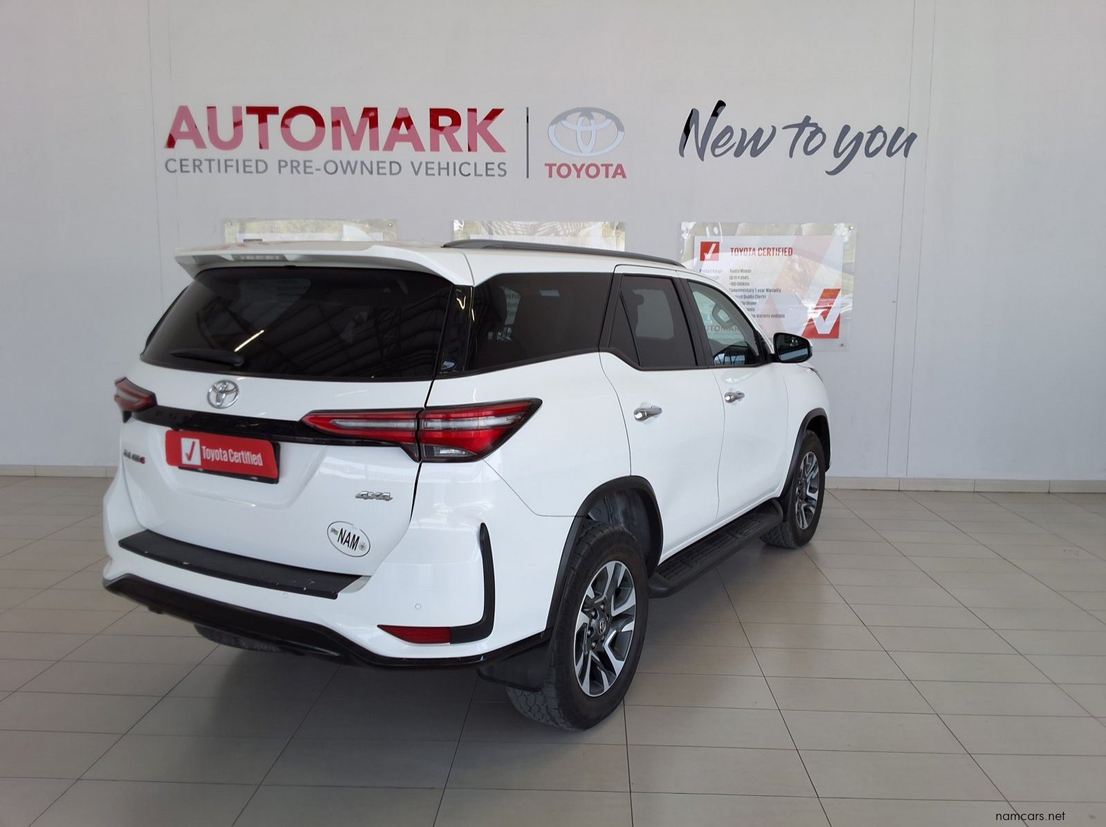 2025 Toyota Fortuner 2.4 GD6 4X4 AT pictures