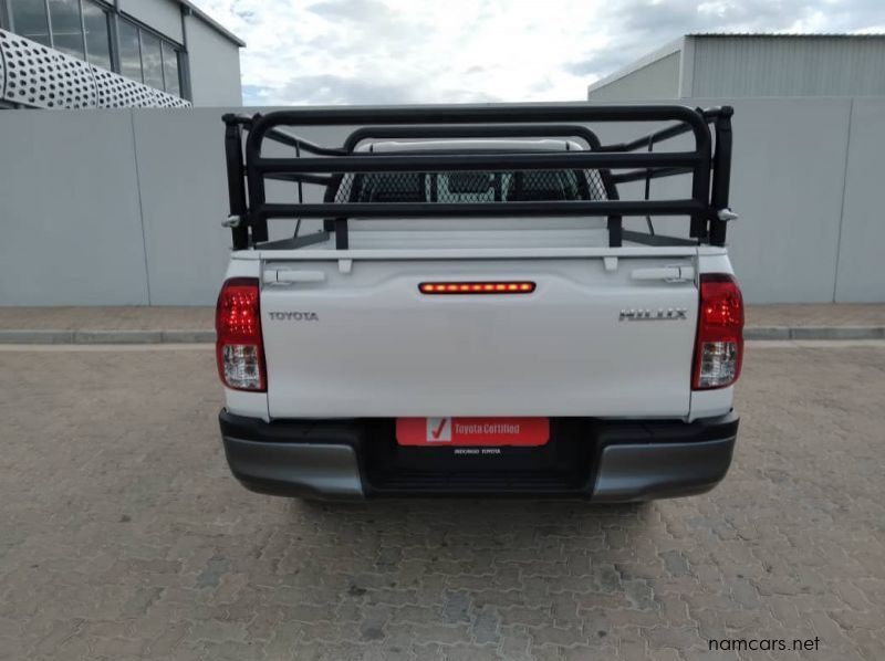 2023 Toyota 2.7 HILUX DC RB SR MT pictures