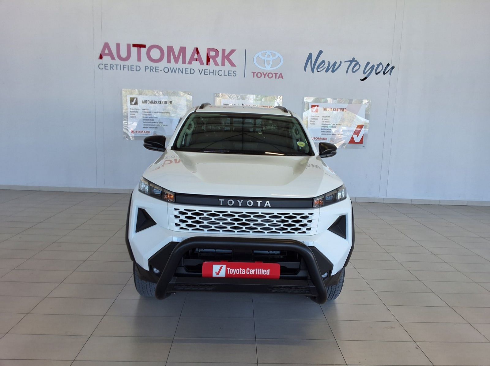 Used Toyota Hilux Double Cab 2.8GD-6 4X4 SRX AT for sale in Windhoek, Walvis Bay, Okahandja, Gobabis, Mariental, Otjiwarongo, Ongwediva, Namibia