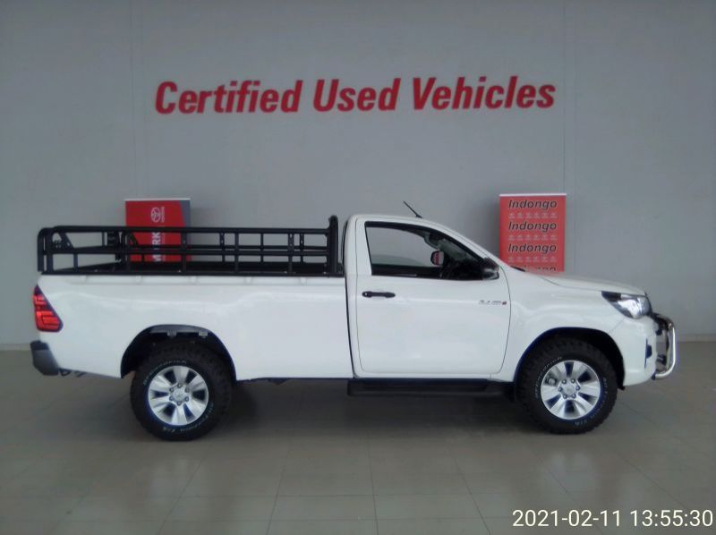 2020 Toyota 2.4 GD6 HILUX SC 4X4 SRX AT pictures