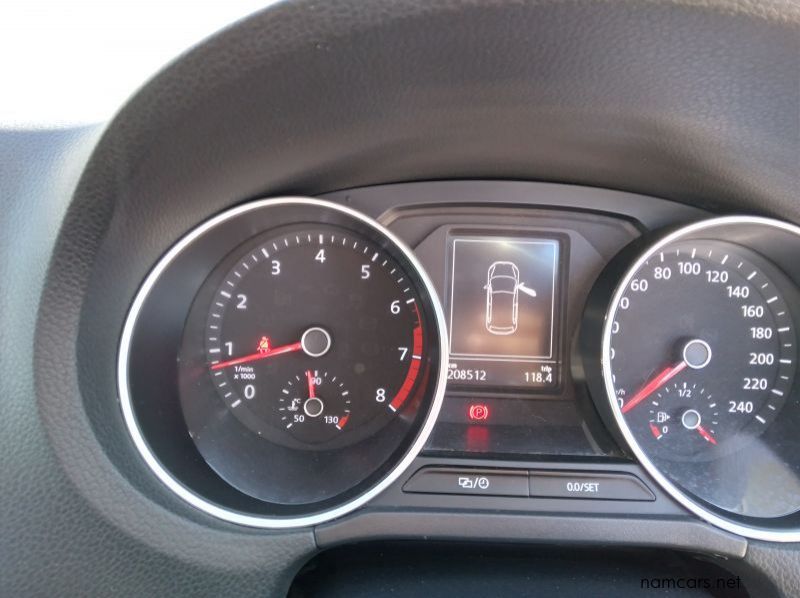 2016 Volkswagen 1.2 GP VOLKSWAGEN POLO TSI HIGHLINE pictures