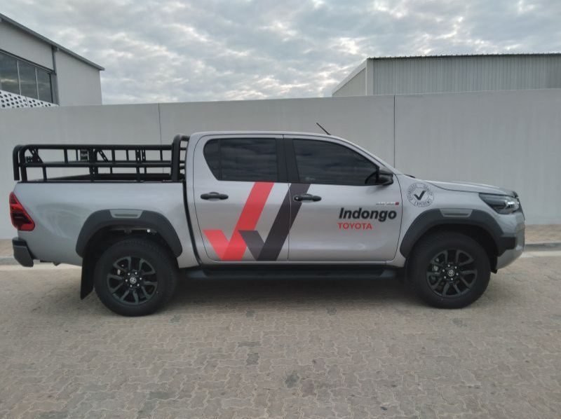 2023 Toyota HILUX 2.8 GD6 DCAB LGD MT pictures