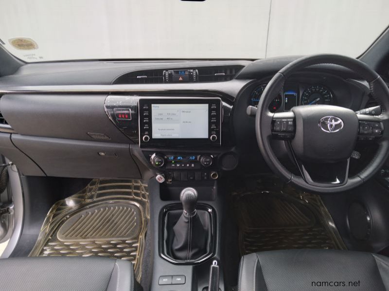 2023 Toyota HILUX 2.8 GD6 DCAB LGD MT pictures