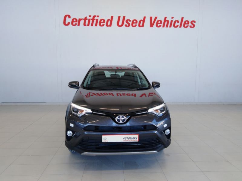 2019 Toyota RAV4 pictures