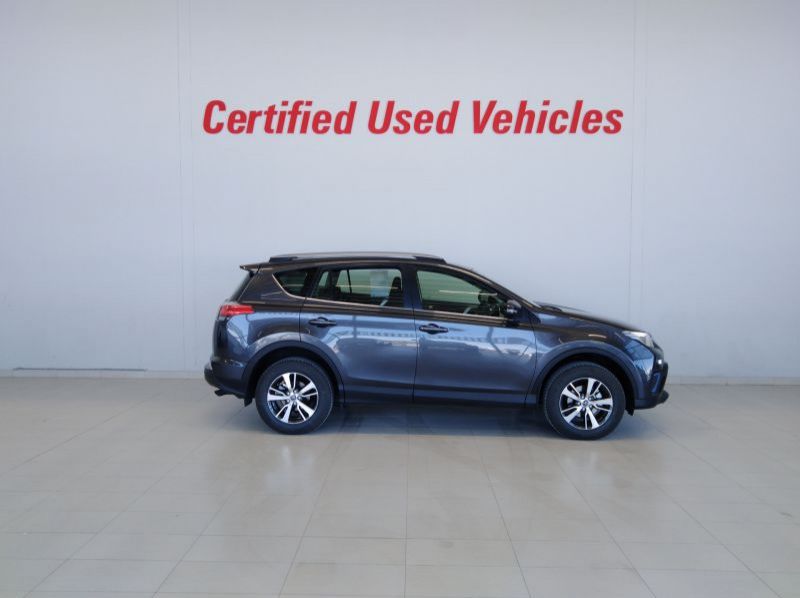 2019 Toyota RAV4 pictures