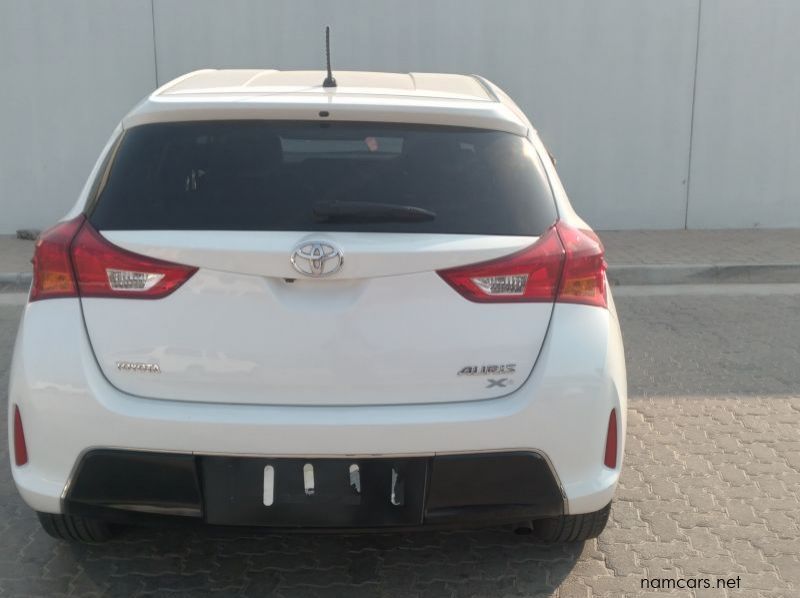 2015 Toyota 1.6 TOYOTA AURIS XR CVT pictures