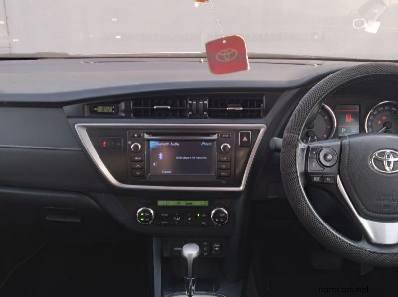 2015 Toyota 1.6 TOYOTA AURIS XR CVT pictures