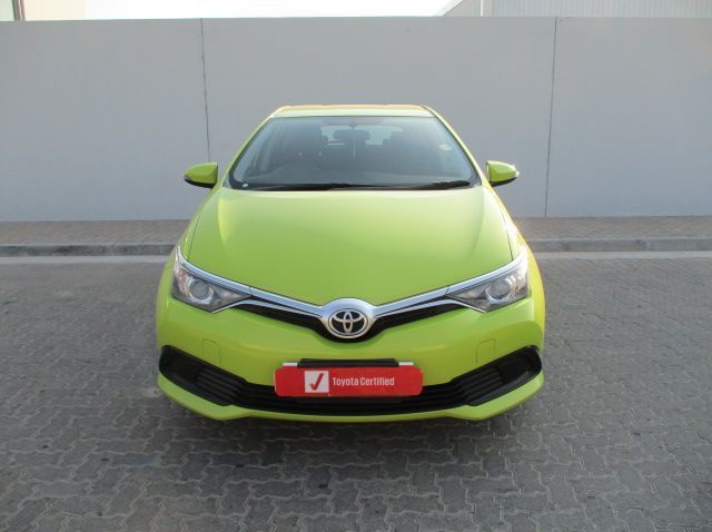 2016 Toyota AURIS XI 1.6 pictures