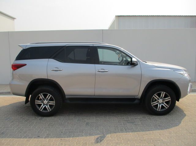 2019 Toyota 2.4 GD6 FORTUNER 4X4 AT pictures