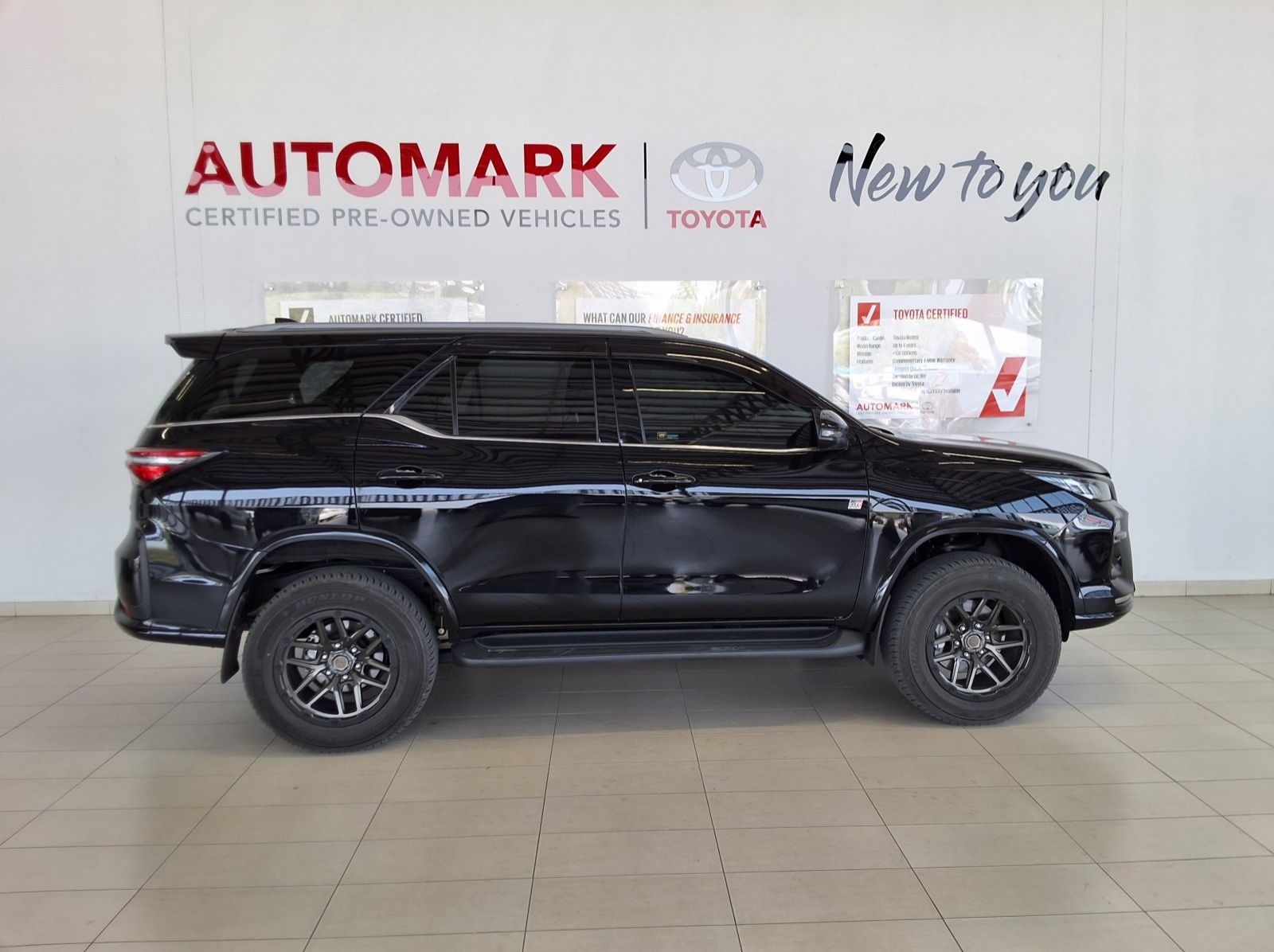 2026 Toyota Fortuner 2.8 4x4 GR-S AT pictures