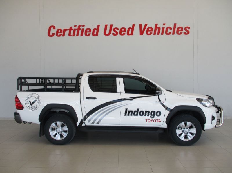 2020 Toyota HILUX  GD6 2.4  DC 4X4 AT SRX pictures