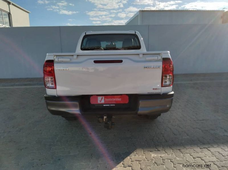 2022 Toyota 2.4 GD6 HILUX D/C SR MT pictures