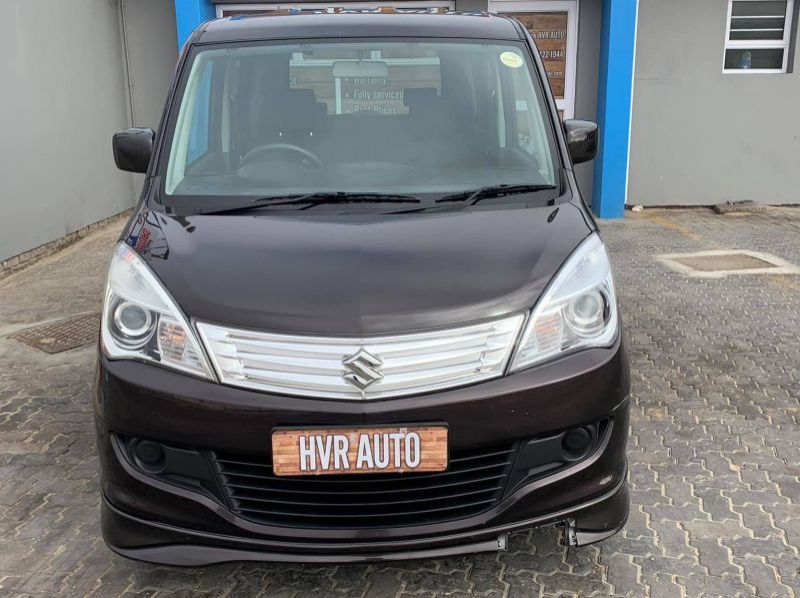 2012 Suzuki Solio pictures