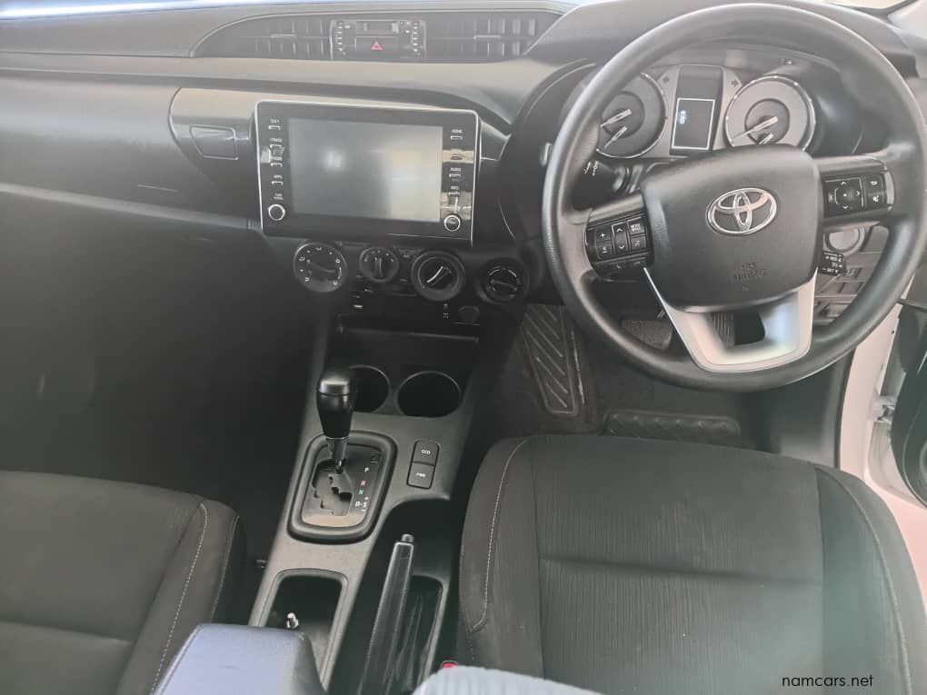 2023 Toyota Hilux 2.4Gd6 A/t D/c 4x4 photo