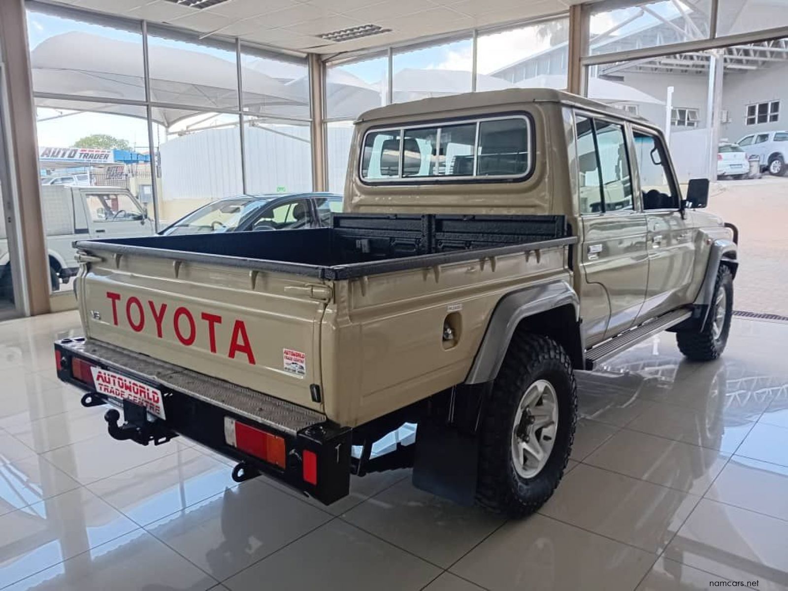 2021 Toyota Landcruiser 4.0 v6 D/c 4x4 photo