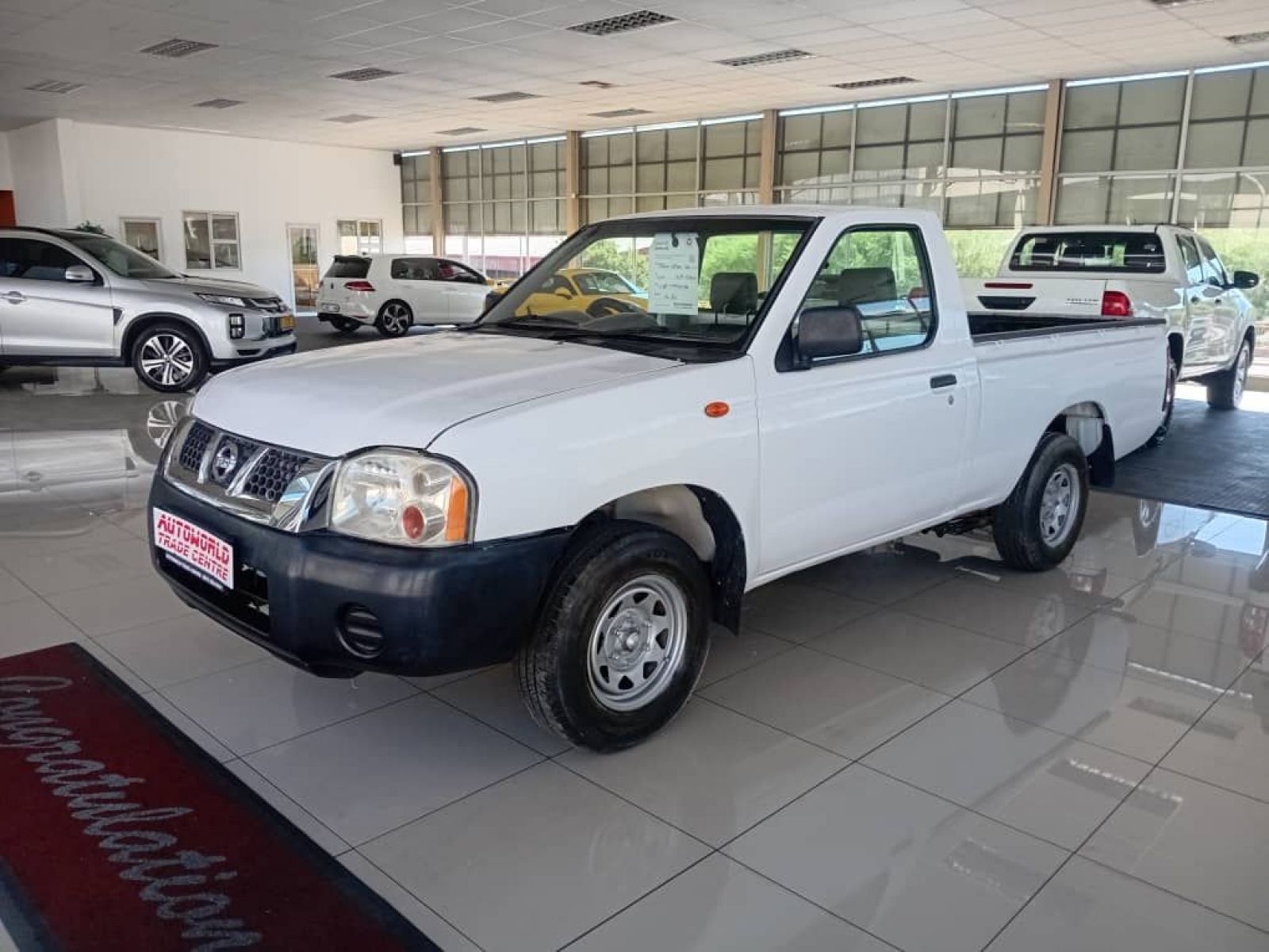 2012 Nissan Np300 2.4i S/c 4x2 photo