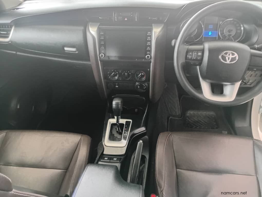 2017 Toyota Fortuner 2.4GD6 A/t 4x4 photo