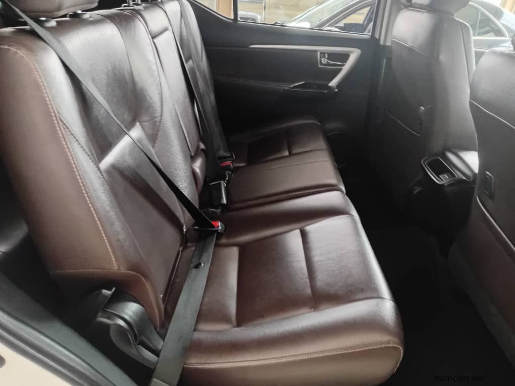 2017 Toyota Fortuner 2.4GD6 A/t 4x4 photo