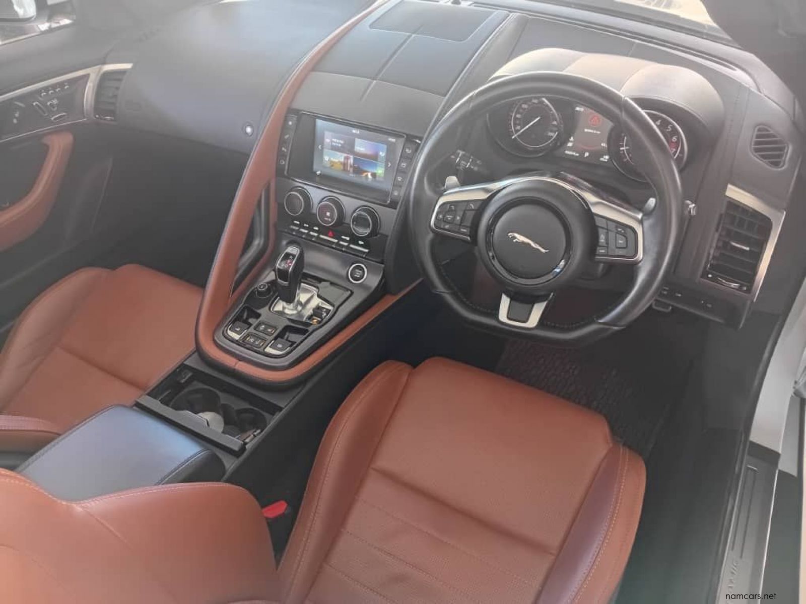 2018 Jaguar F-Type 2.0i Convertible R-Dynamic 221kw photo