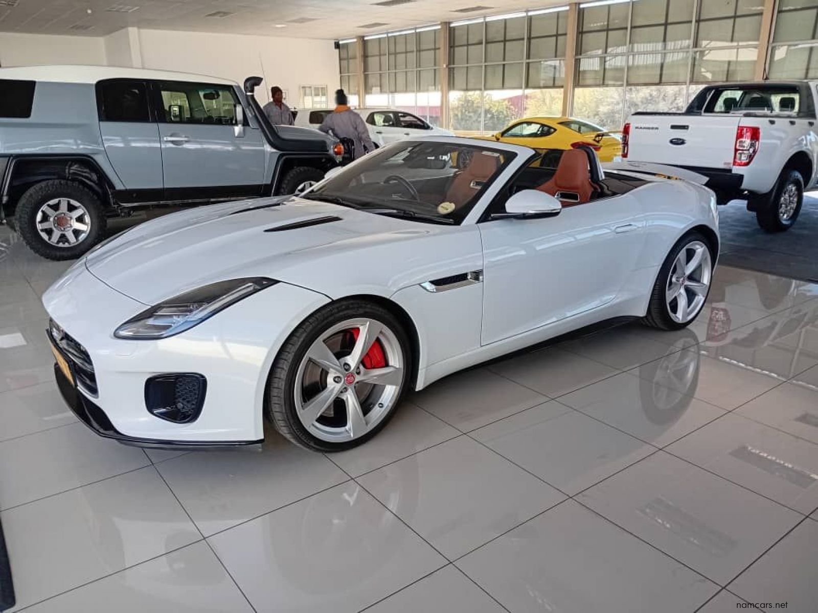 2018 Jaguar F-Type 2.0i Convertible R-Dynamic 221kw photo