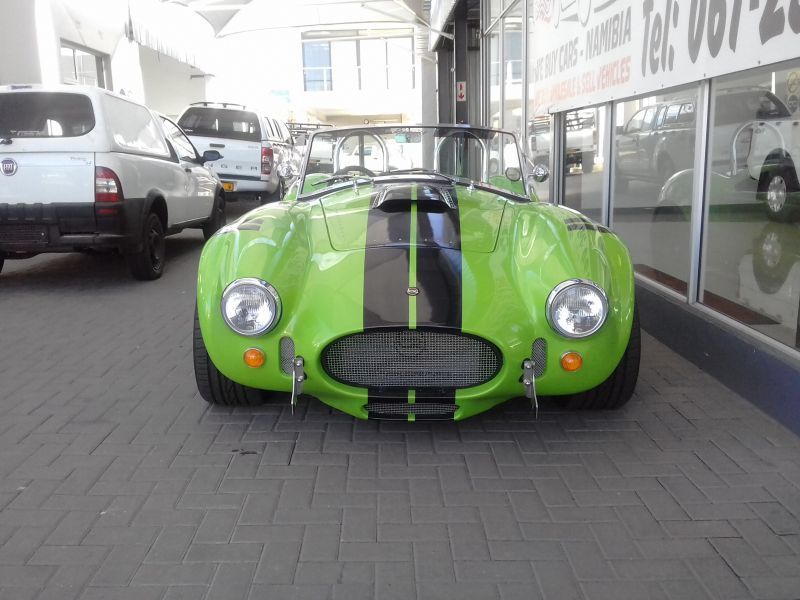 2016 AC Cobra Kit Car for sale 660 Km Automatic transmission Autoworld Trade Centre