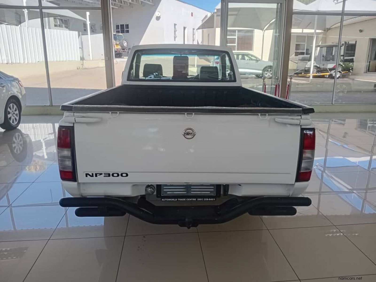 2012 Nissan NP300 2.0i S/C 4x2 photo