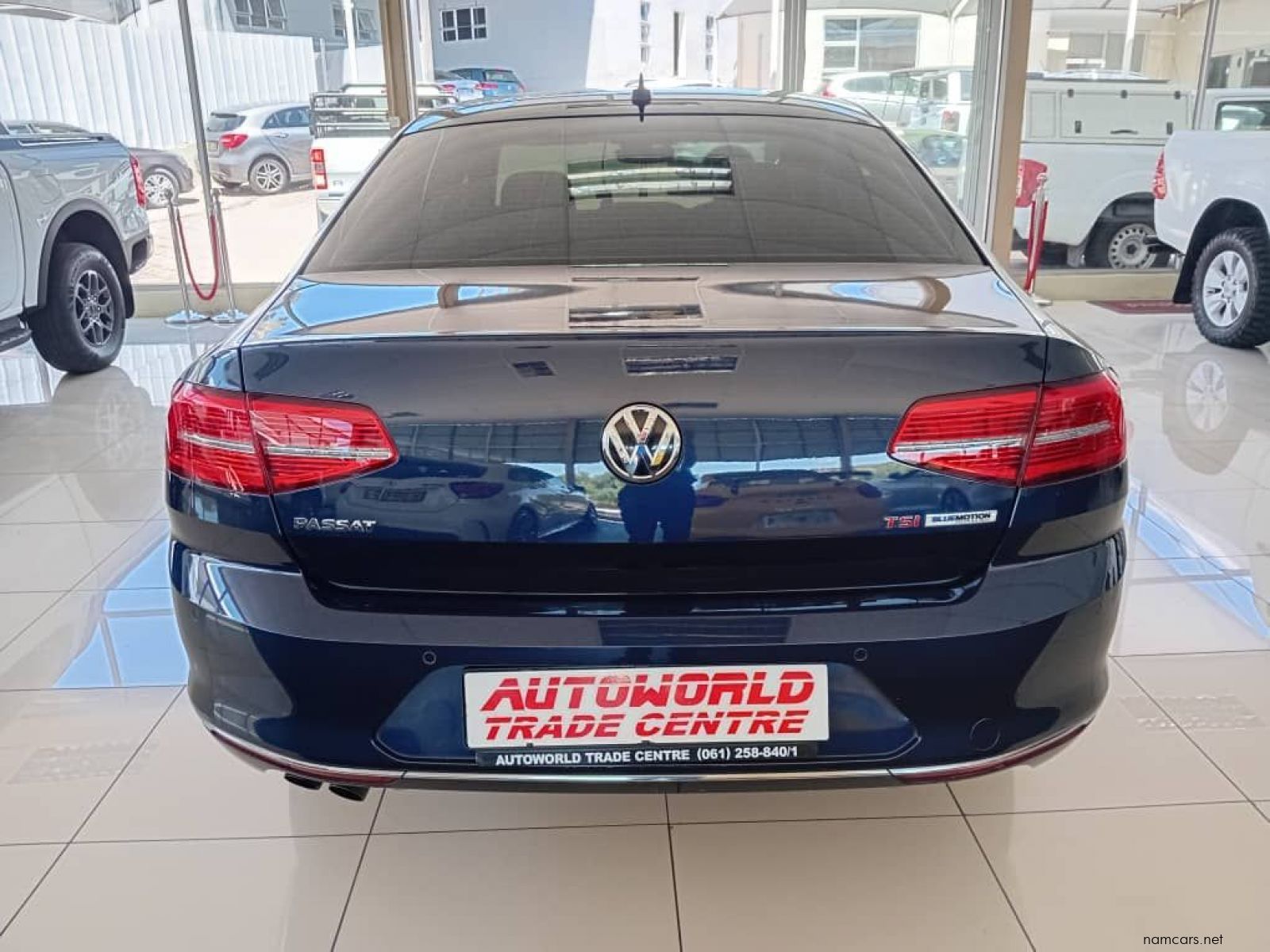 2015 Volkswagen Passat 1.8TSi DSG Hiline photo