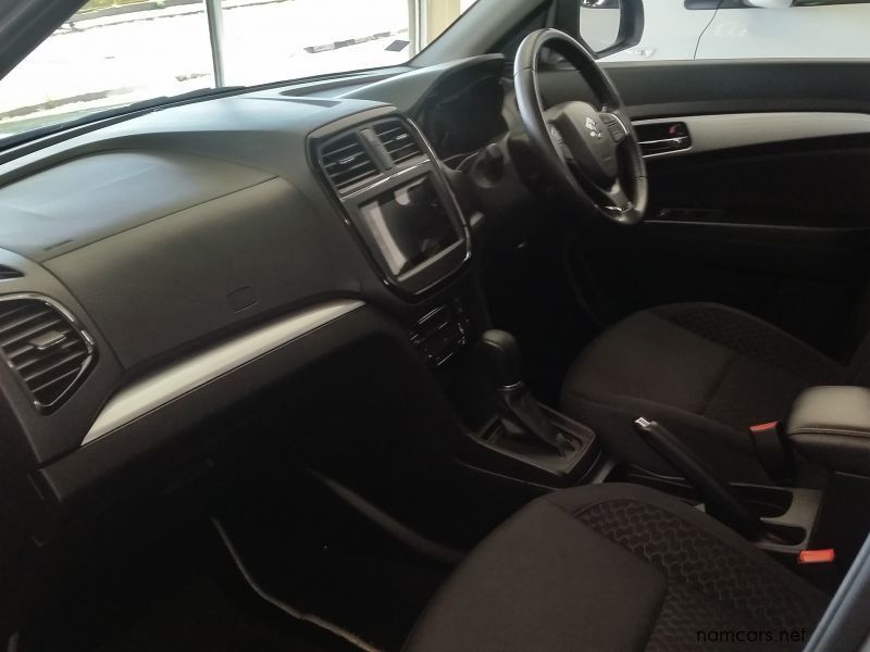 2022 Suzuki Brezza 1.5i A/T GLX for sale 17 000 Km Automatic