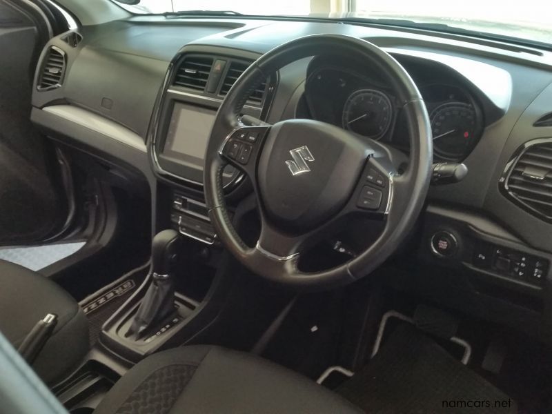 2022 Suzuki Brezza 1.5i A/T GLX for sale 17 000 Km Automatic