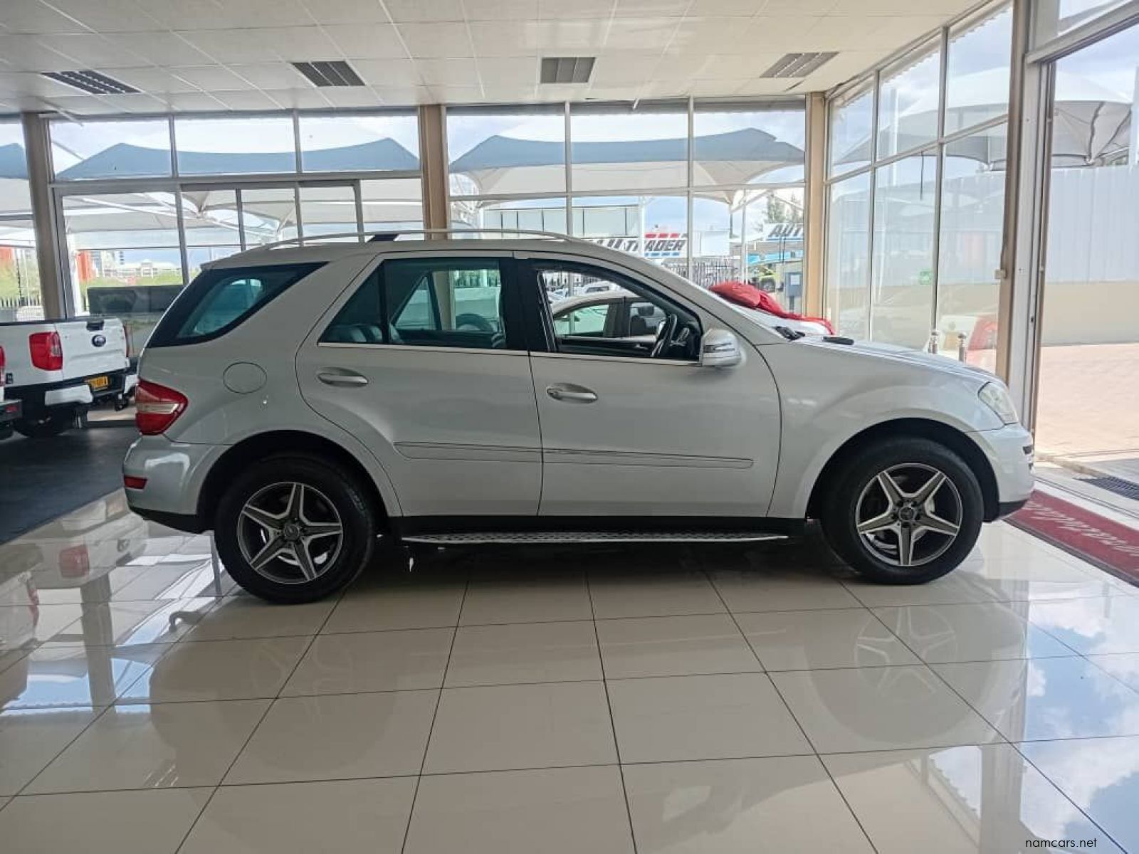 2012 Mercedes-Benz ML 350CDi A/t 4Motion photo