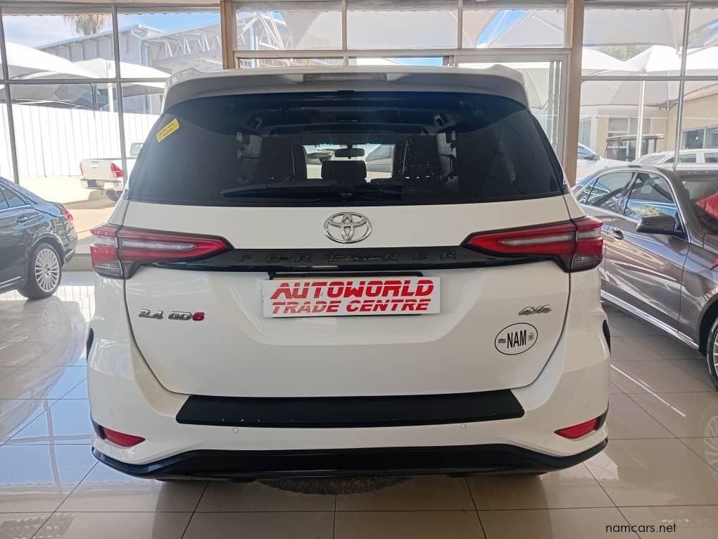 2025 Toyota Fortuner 2.4GD6 A/t 4x4 photo