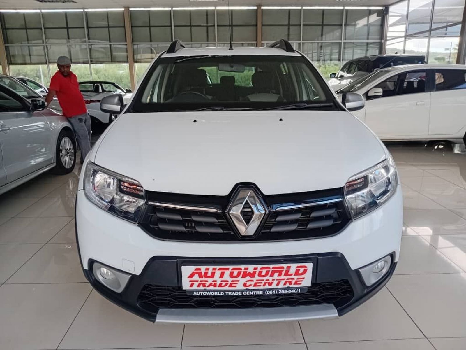 2018 Renault Sandero 900t Stepway Expression photo