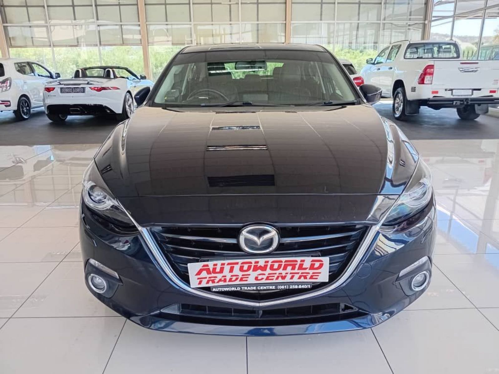 2015 Mazda Mazda 3 Active A/t 1.5 photo