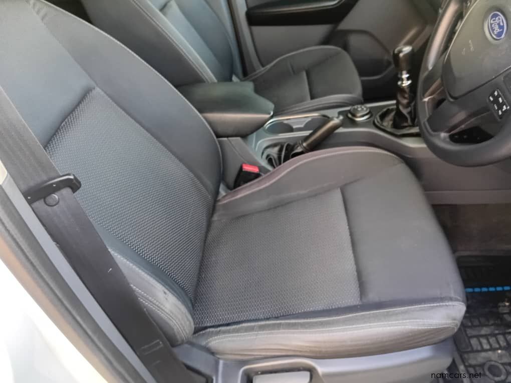 2018 Ford Everest 2.2CDi 4x4 XLS photo