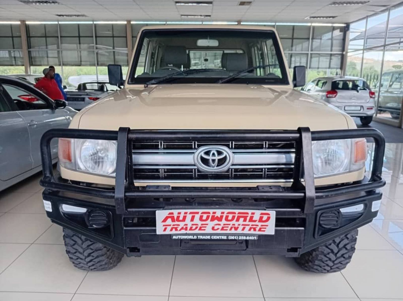 2021 Toyota Landcruiser 4.0 v6 D/c 4x4 pictures