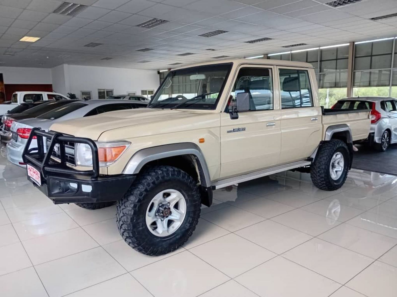 2021 Toyota Landcruiser 4.0 v6 D/c 4x4 pictures