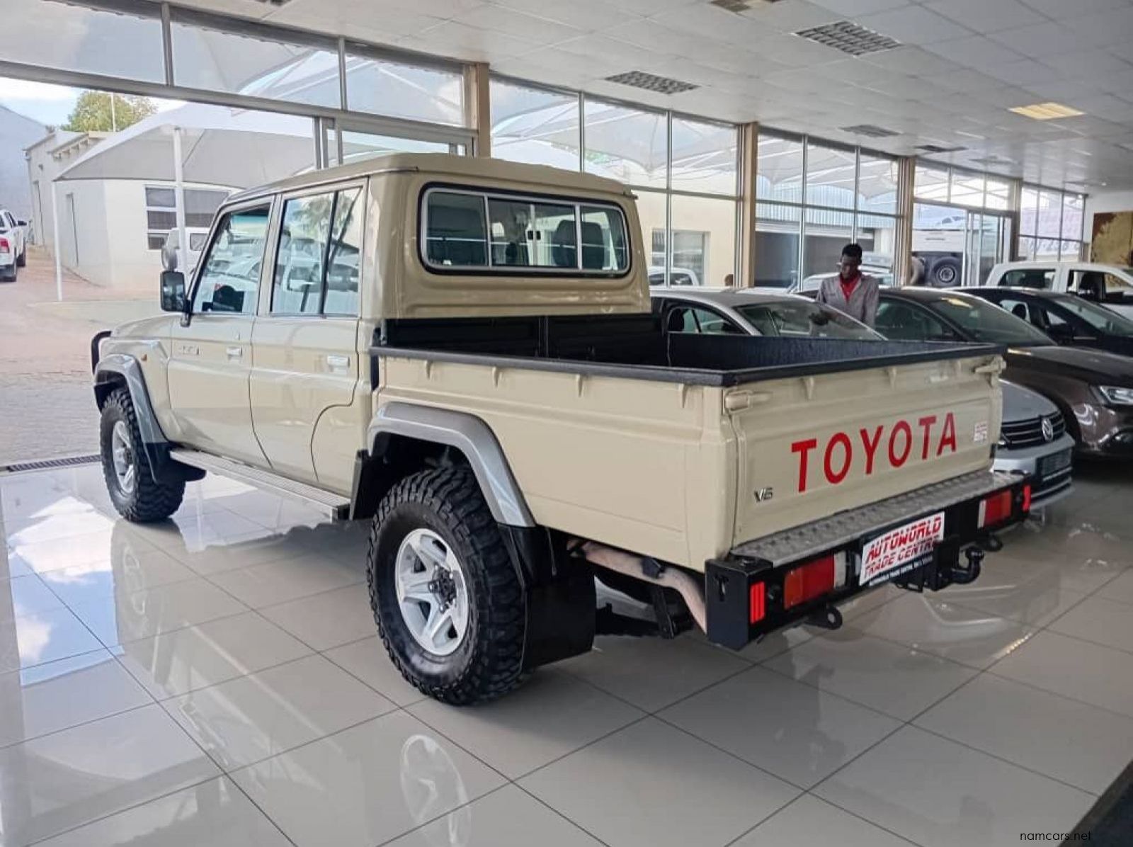 2021 Toyota Landcruiser 4.0 v6 D/c 4x4 pictures