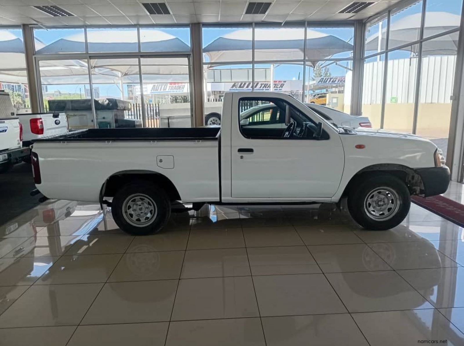 2012 Nissan Np300 2.4i S/c 4x2 pictures