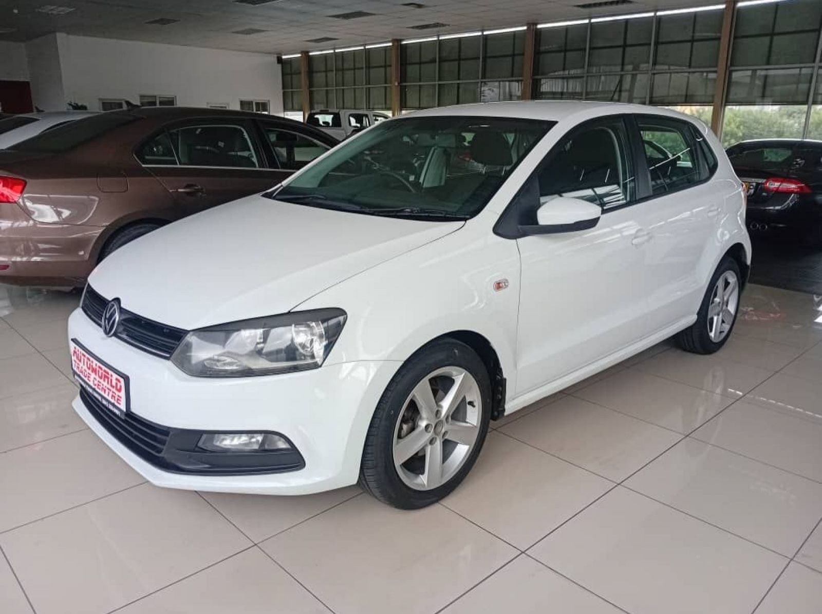 2022 Volkswagen Polo Vivo 1.4 Trendline pictures