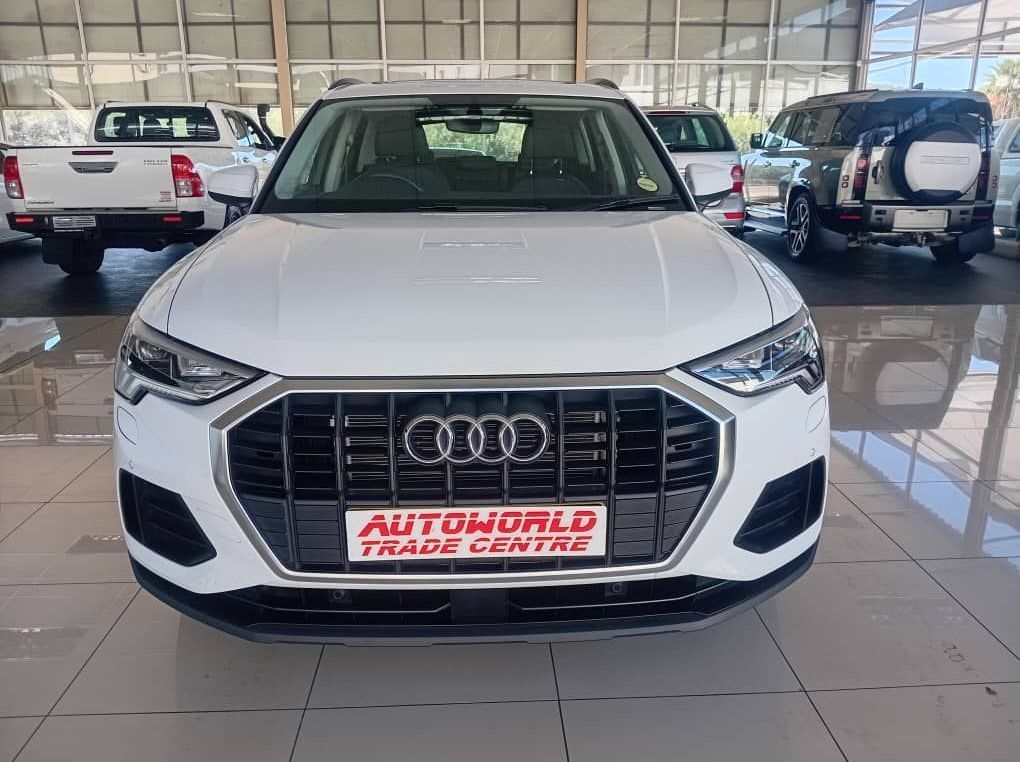 2025 Audi Q3 Stronic 1.4TFSi 110kw pictures
